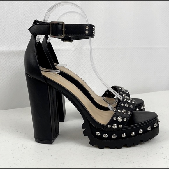 Wild Diva Spike Platform Sandals - Picture 2 of 8